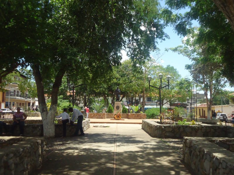 Plaza_Bolivar_Zaraza