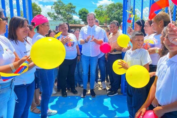 Gobernador José Vásquez ha revolucionado la calidad educativa en Guárico