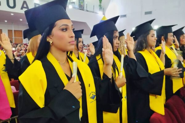 Unerg graduó 83 nuevos Técnicos Superiores Universitarios en Enfermería