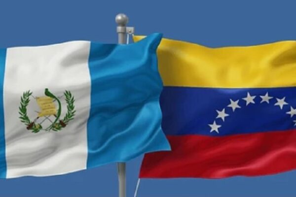 Unidad Revolucionaria Guatemalteca felicita a Venezuela por ejercer derecho al voto