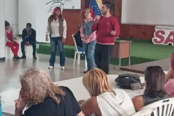 Trabajadores del sector salud son capacitados para la atención empática hospitalaria