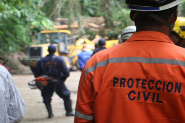 Despliegan medidas de seguridad ante lluvias en todo el territorio venezolano