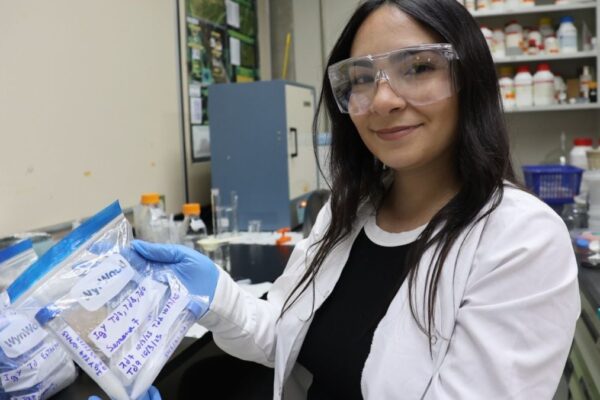 Científicos venezolanos trabajan en la producción de anticuerpos para tratar el envenenamiento escorpiónico