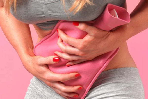 Consumir alimentos ricos en omega-3 mejora los síntomas de la endometriosis