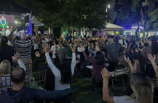 Devotos en Roscio celebran histórica canonización de José Gregorio Hernández y Carmen Rendiles