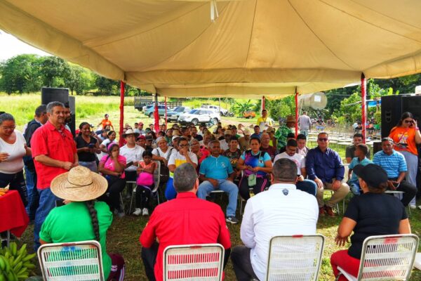 Asamblea fortalece la capacidad productiva del Circuito Comunal Lo Cedros