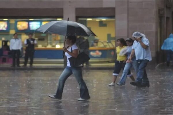 Lluvias y actividad eléctrica pronostican en gran parte del país