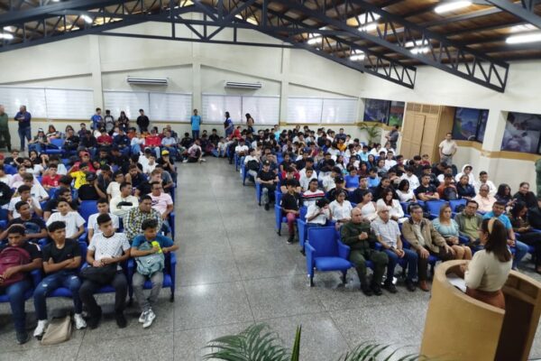 Unerg Celebró el Día del Ingeniero con conferencia magistral sobre seguridad y defensa nacional