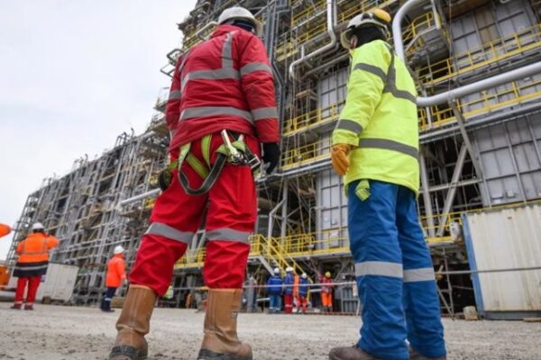 Producción química en Ucrania podría paralizarse ante recortes de gas