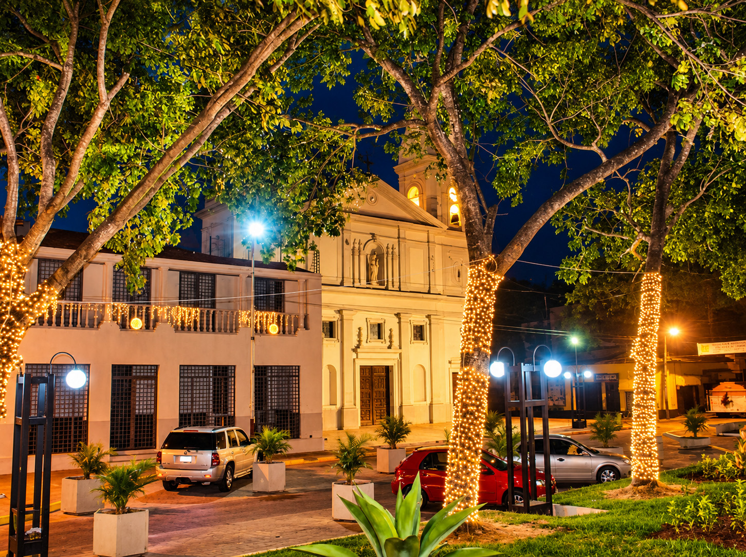 Plaza Bolívar y Centro Histórico de Valle de la Pascua
